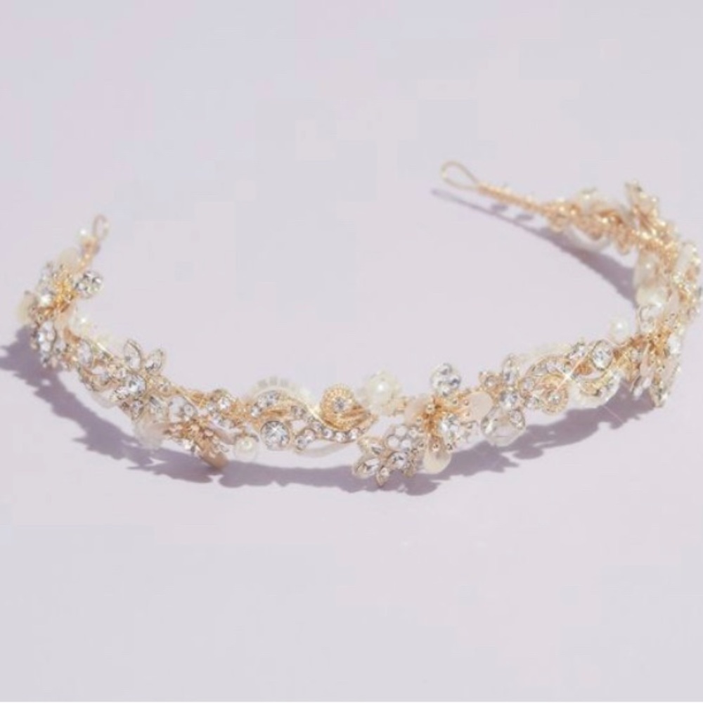 David’s Bridal gilded floral crystal bead and pearl headband NWT